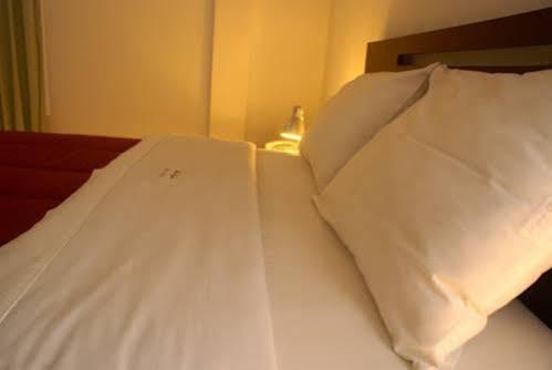 Hostal Oro Negro Talara Exterior foto